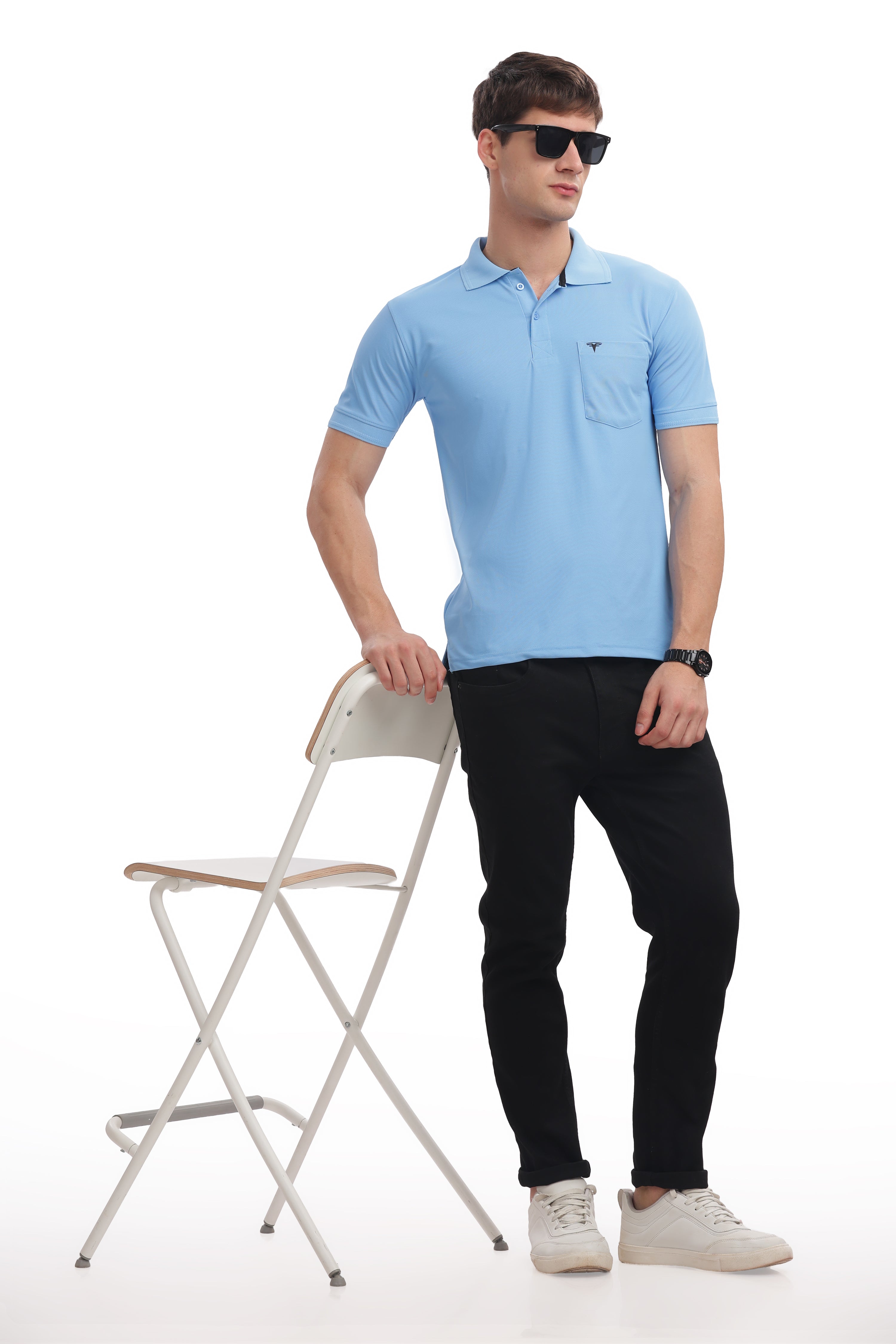 MARS “Sky Breeze” Collar T-Shirt – Light Blue